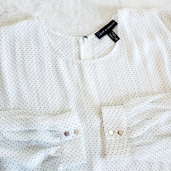 Love & Legend Tops - Addition Elle 2X sheer polkadot blouse